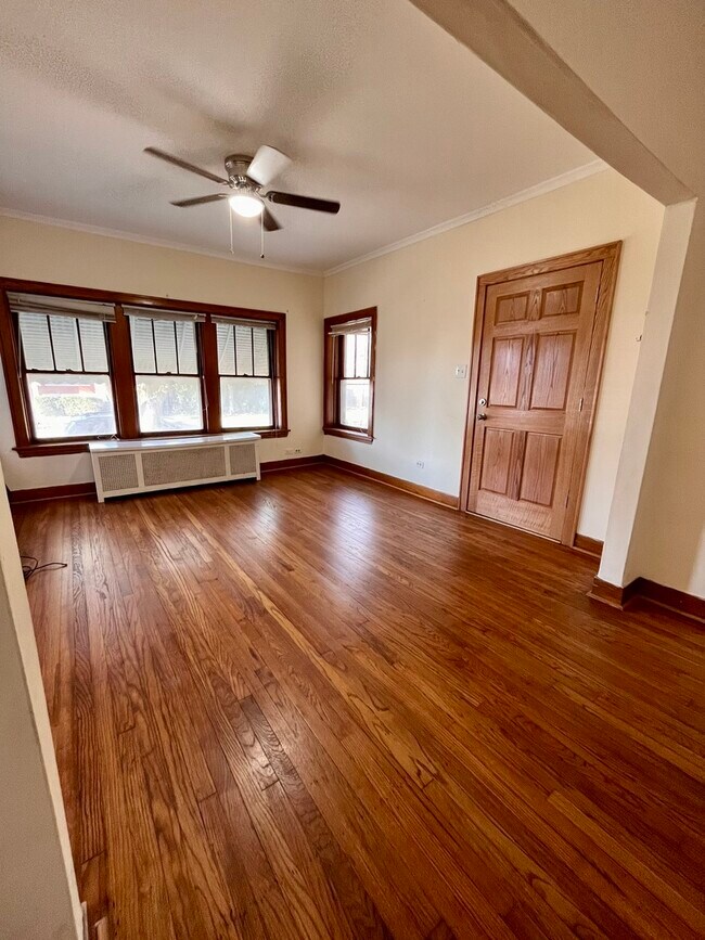 2443 S 56th Ct, Cicero, IL 60804 House Rental in Cicero, IL