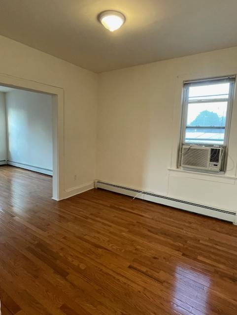Building Photo - 214-22 41st Ave