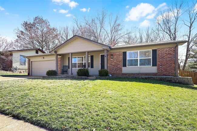 Foto del edificio - 145 Barkwood Trails Dr