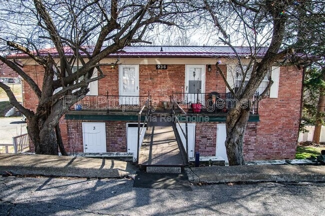 Foto del edificio - 936 Chadwick Dr