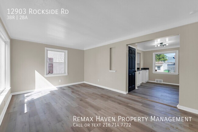 Building Photo - 12903 Rockside Rd