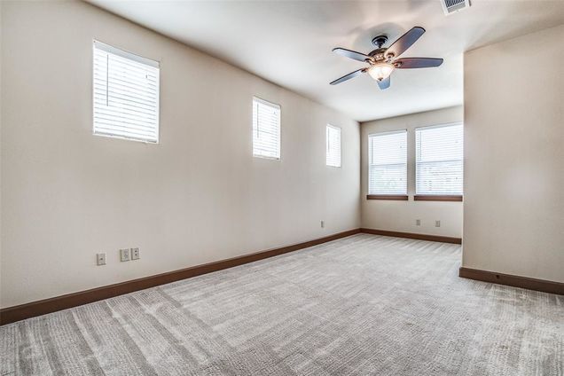 Foto del edificio - 555 Via Amalfi