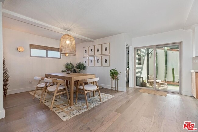 Foto del edificio - 810 Commonwealth Ave