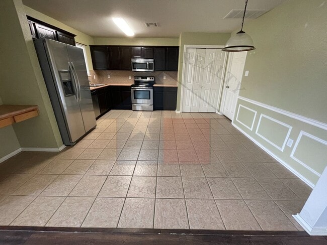 Building Photo - 4-Bedroom House for Rent in Killeen