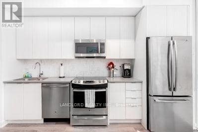 Building Photo - 50 Bruyeres Mews