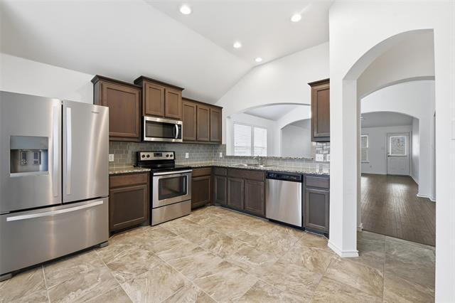 Foto del edificio - 10844 Live Oak Creek Dr