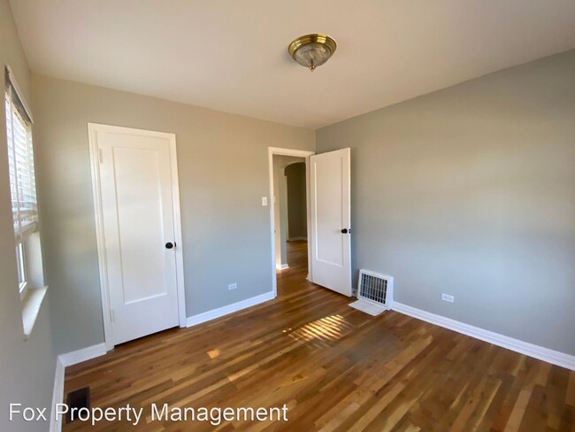 Building Photo - 2 br, 1 bath House - 2511 Oneida Street