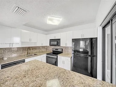 Foto del edificio - 601 Ives Dairy Rd