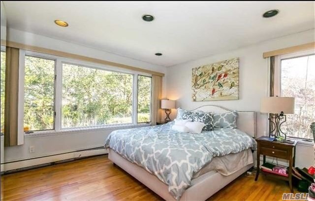 Building Photo - 18 Embassy Ct