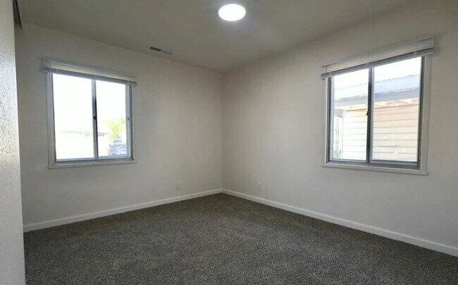 Foto del edificio - 804 St Thomas Ln