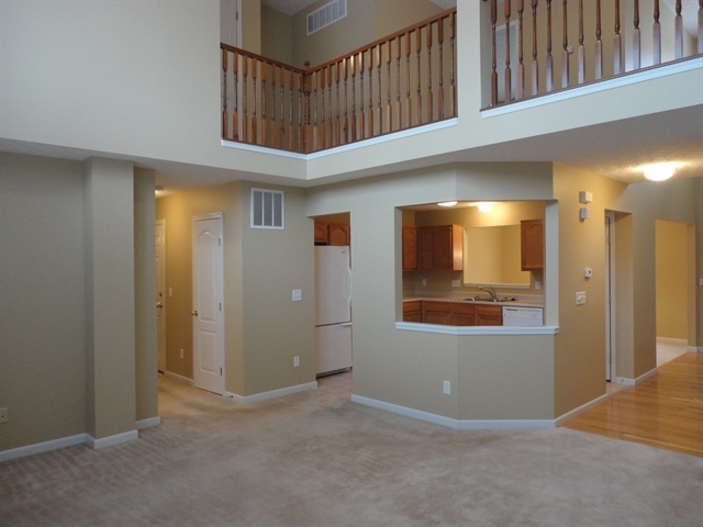 Building Photo - 818 Ridgepoint Drive