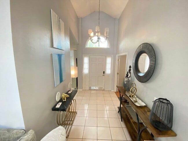 Foto del edificio - 4955 Southfork Ranch Dr