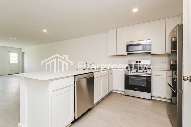 Building Photo - 11740 Lazy Oak Crk Dr