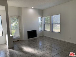 Building Photo - 3675 Keystone Av