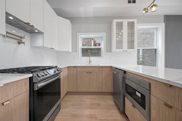 Foto del edificio - 124 Dekalb Ave