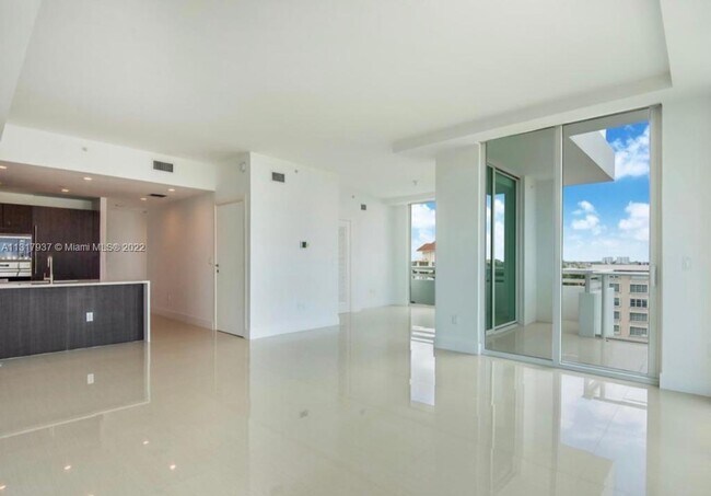 Foto del edificio - 1150 102nd St