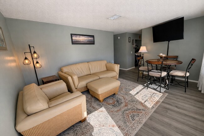 Foto del edificio - 4705 19th St W