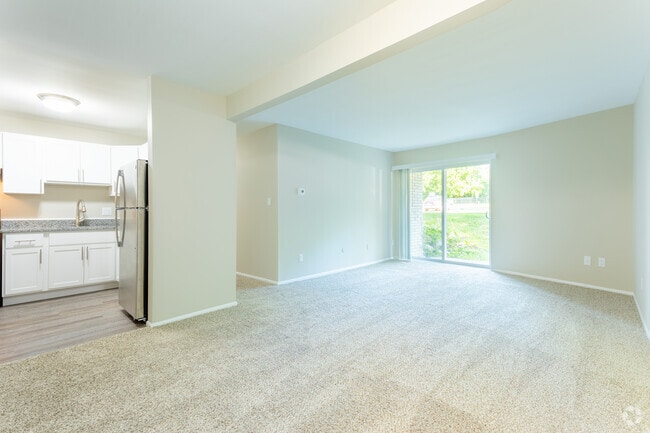Interior Photo - Charlton Apartments