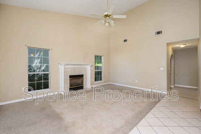 Foto del edificio - 4863 Kensington Ln