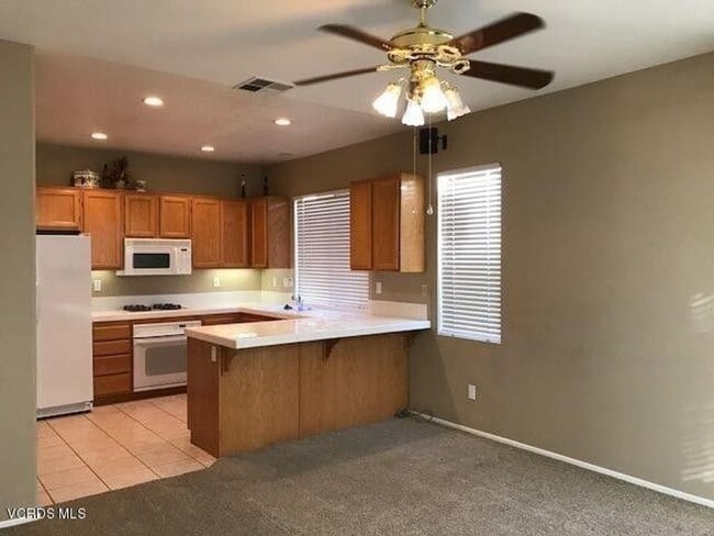 Foto del edificio - Westlake Village - 3 Bedroom Condo in Gate...