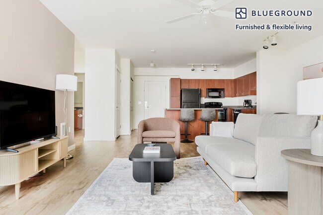 Foto del edificio - 362 Bellevue Way NE