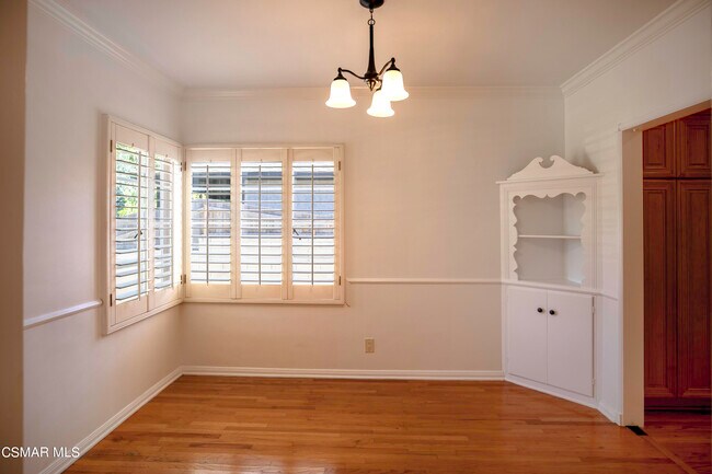 Building Photo - 4219 Klump Ave