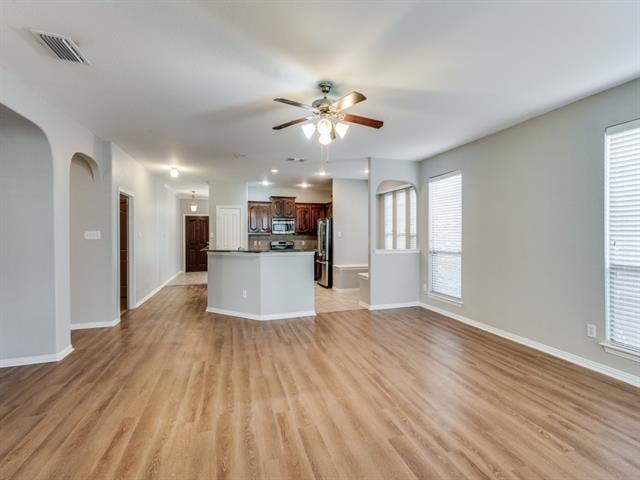 Building Photo - 2717 Triangle Leaf Dr