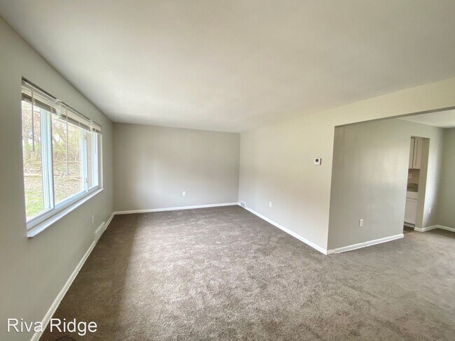 Foto del edificio - 3 br, 1.5 bath House - 10135 Clair Avenue