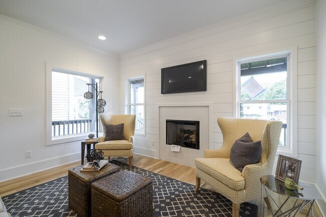 Foto del edificio - 1409B Meridian St