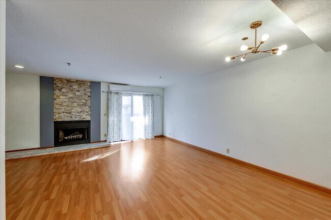 Building Photo - 20720 Celeste Cir
