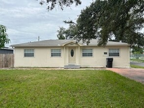 Building Photo - 4501 53rd Ave N