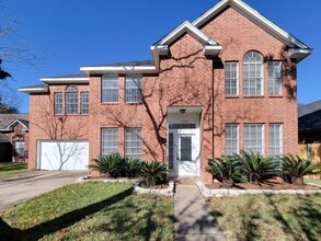 Building Photo - 17614 Glenmark Dr