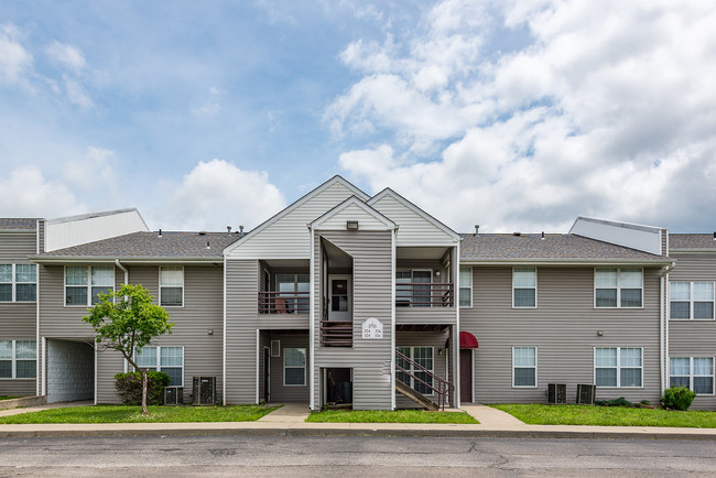 Building Photo - Shawnee Lake Apartments