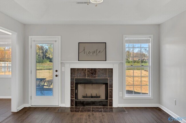 Foto del edificio - 113 Delta Pine Dr