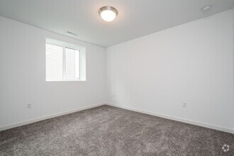 Building Photo - 281 Danielle St