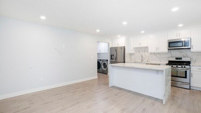 Foto del edificio - 12256 Vanowen St