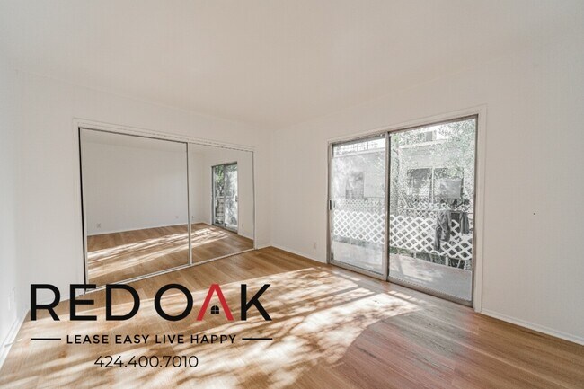 Foto del edificio - 4737 Orion Ave