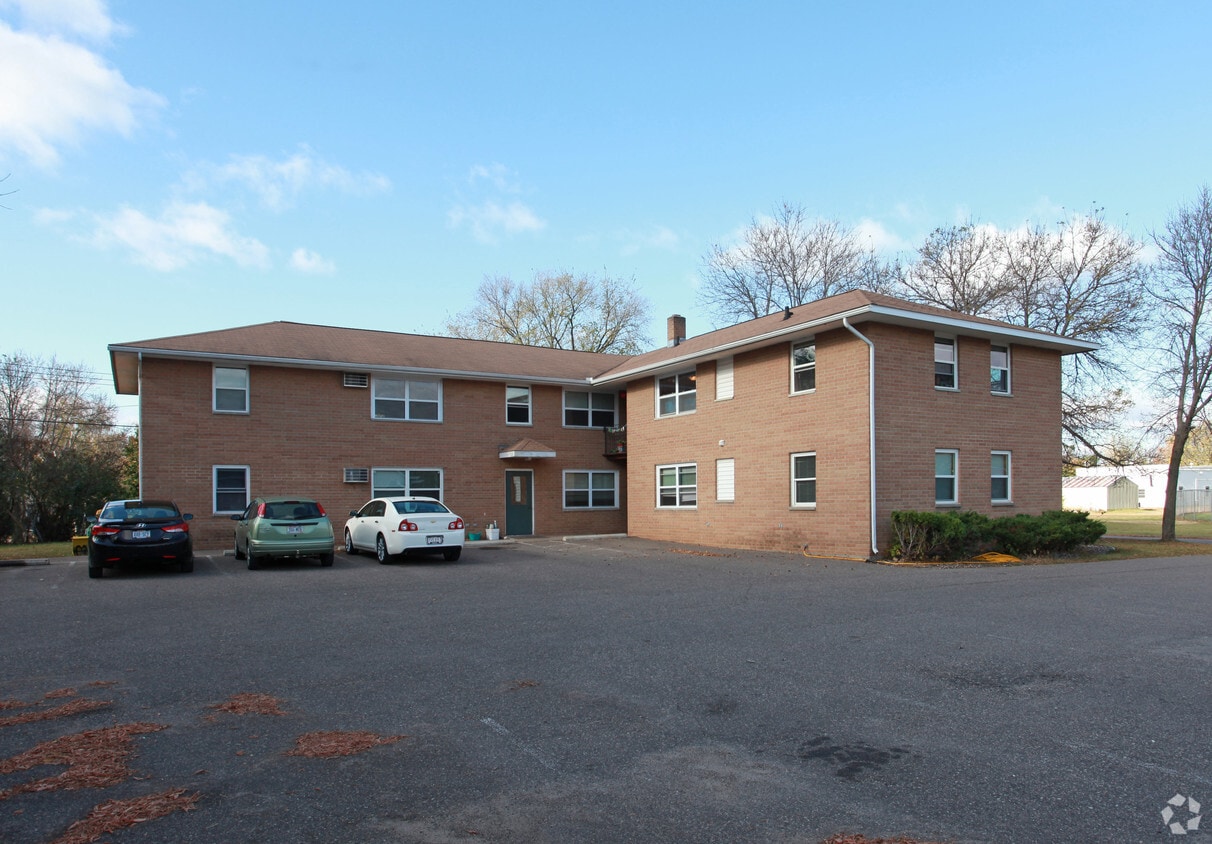 665 Ash St, Prescott, WI 54021 Apartments in Prescott, WI