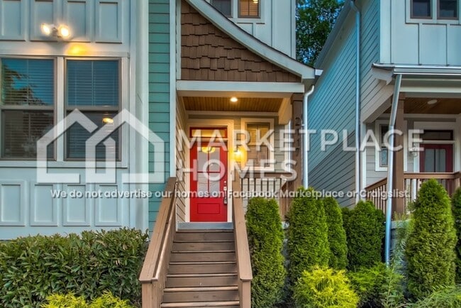 Building Photo - 2117 Herman St