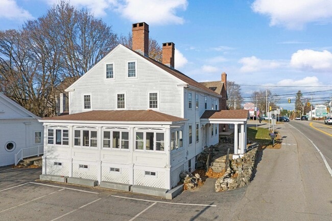 Building Photo - 80 Lafayette Rd