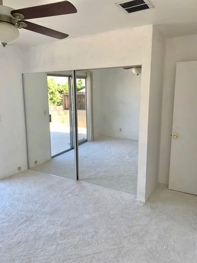 Building Photo - 11645 Ambrosio Dr