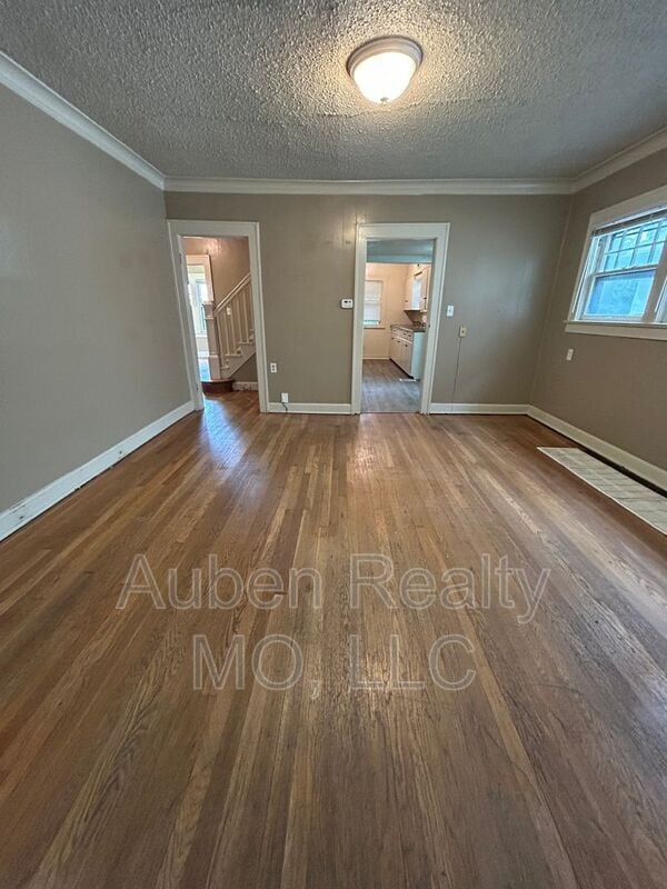 Building Photo - 5431 Harrison St