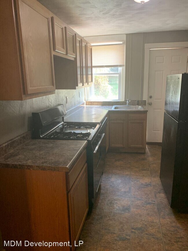 Building Photo - 4 br, 2 bath House - 3414 Bates Street
