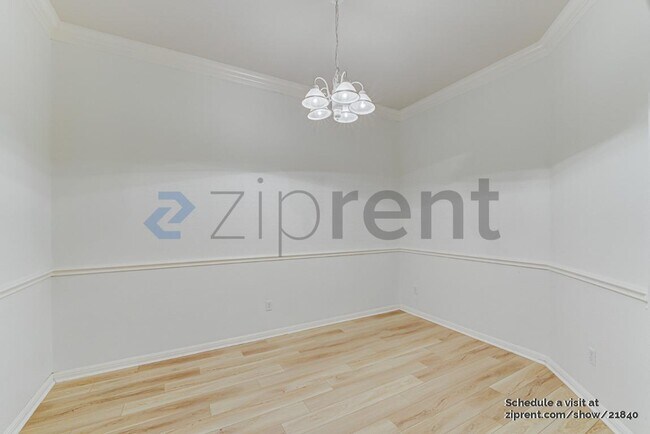 Foto del edificio - 1716 Kingston Lacy Blvd