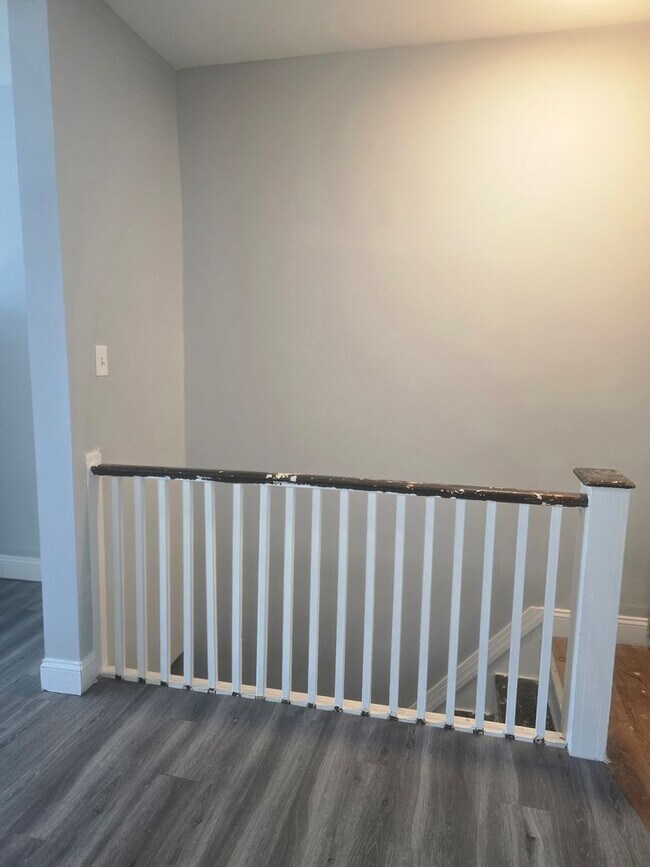 Foto del edificio - 527 N 63rd St