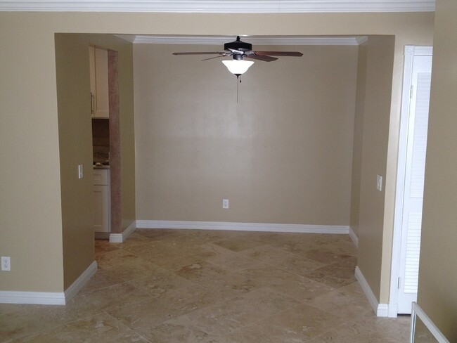 Building Photo - Remodeled Condo at Briarwoods in Bonita