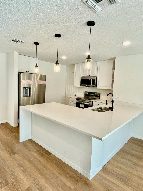 Foto del edificio - 405 St Johns Ln