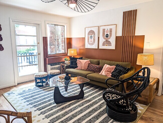Foto del edificio - Fully Furnished 2BR/2BA Near USC – Pre-Leasing for January 2027