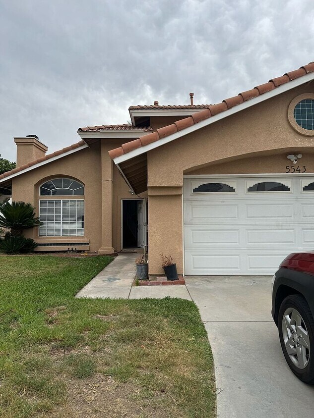 Photo - 5543 N Magnolia Dr (San Bernardino, CA)