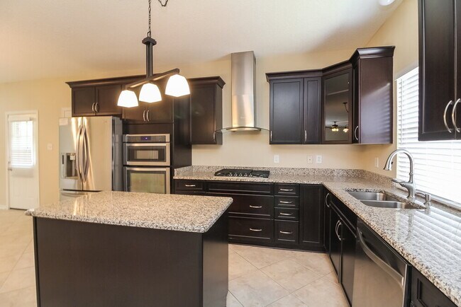 Building Photo - 2520 Buck Dr